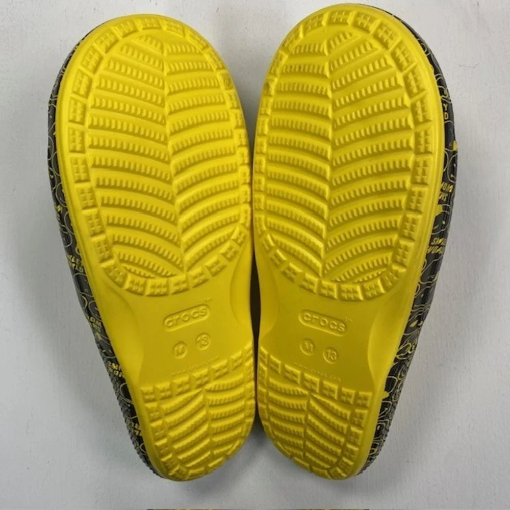 Crocs Classic SmileyWorld Slides Yellow Black Mens 13 Smiley Face Sandals
